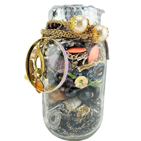 2lb 6oz Jewelry Jar Vintage to Modern Necklaces Bracelets Earrings Mixed Lot - Picture 4 of 8